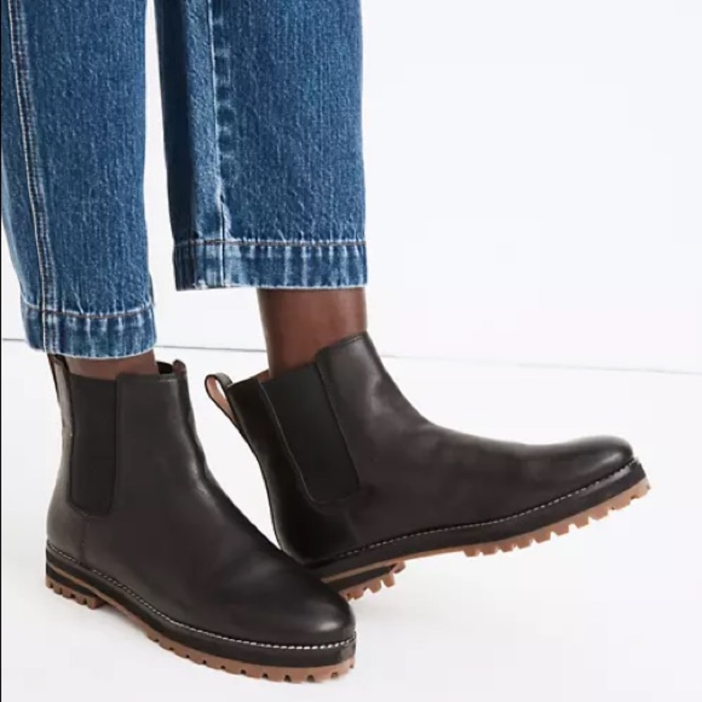 Madewell Leather Chelsea Boots Lugsole